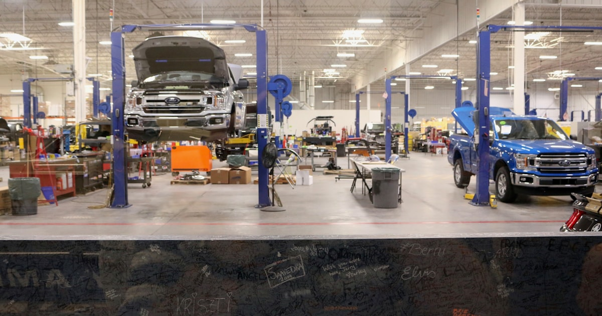 Why Choose LiftnBay for Your DIY Automotive Needs?
